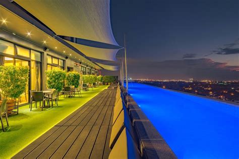 best staycation hotel manila|GUIDE: Best staycation hotels in Metro Manila .